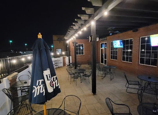 oklahoma/cross-timbers/bar/lumpy-s-sports-grill
