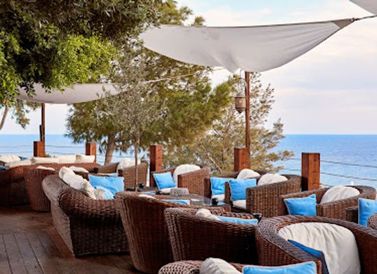 cyprus/konnos-beach/bar/cliff-bar