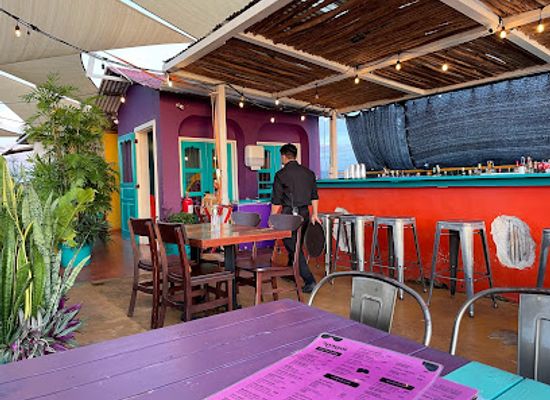 guatemala/flores/bar/mangos-bar
