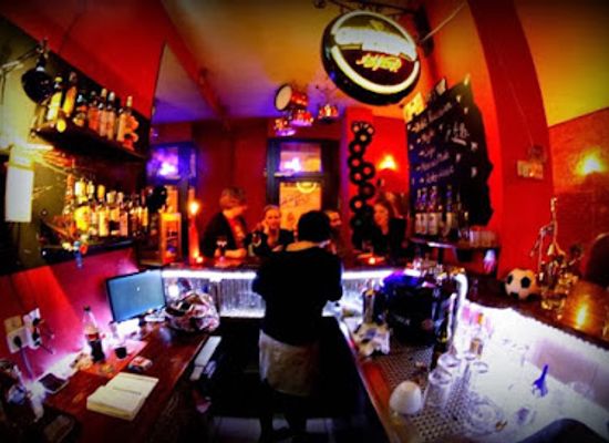 germany/berlin/friedrichshain/bar/hase-red-rabbit-bar