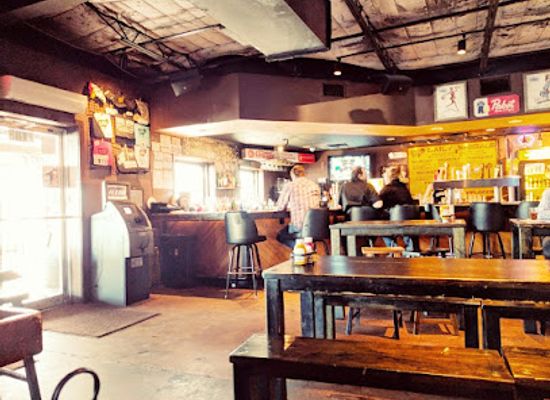 texas/mckinney-falls-state-park/bar/black-sheep-lodge