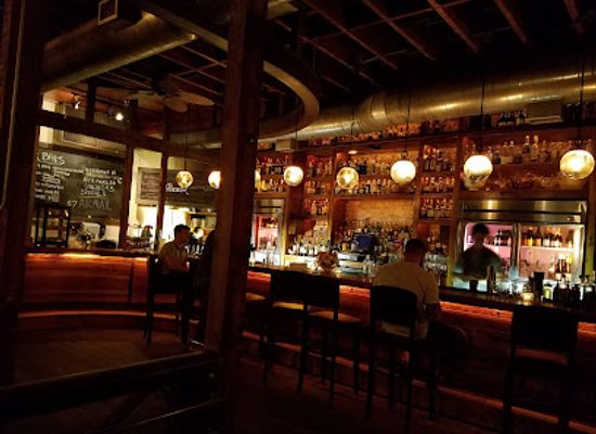 south-carolina/charleston-beaches/bar/the-cocktail-club