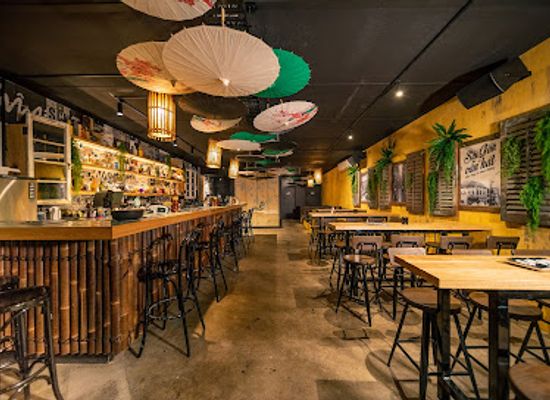 australia/gold-coast/burleigh-heads/bar/naami