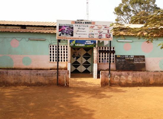 senegal/niokolo-koba-national-park/bar/black-and-white