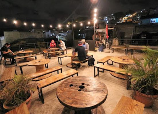 honduras/eastern-plains/bar/la-ronda-rooftop