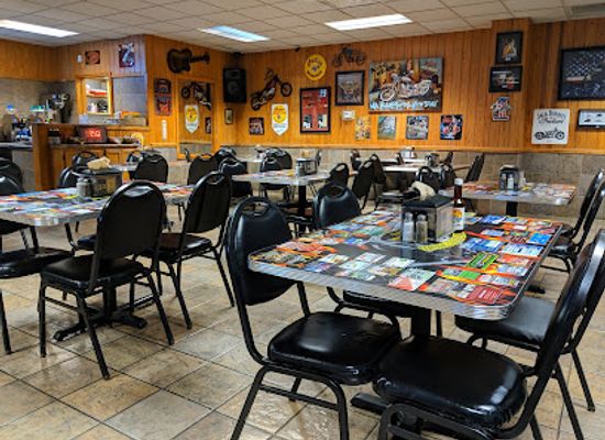 arkansas/crowley-s-ridge/bar/ironhorse-barbeque-and-steakhouse