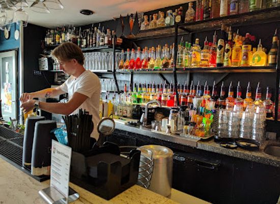 netherlands/the-hague/scheveningen/bar/zahara