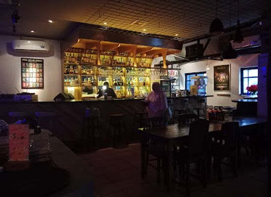 indonesia/west-java/bar/la-bodega-bar-resto