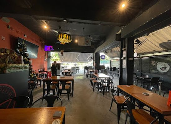 singapore/serangoon/bar/grapevine-cafe-bar-restaurant