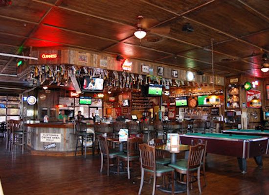 texas/hill-country/bar/little-woodrow-s-bee-cave