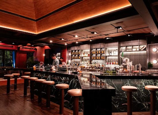 indonesia/central-java/bar/between-the-sips