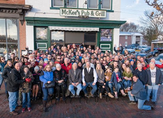 vermont/lake-champlain/bar/mckee-s-pub-grill