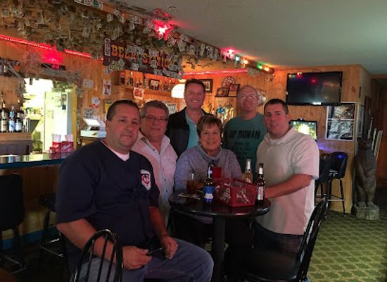 minnesota/minnesota-river-valley/bar/wild-river-bar-grill