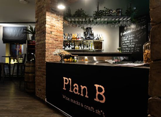 estonia/tallinn/kalamaja/bar/plan-b-wine-bar