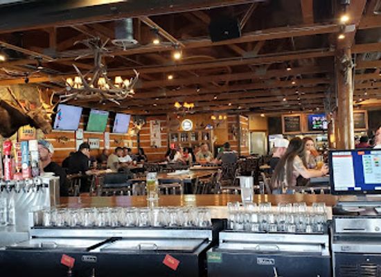 arizona/coconino-national-forest/bar/dirty-birdies-sports-bar-grill