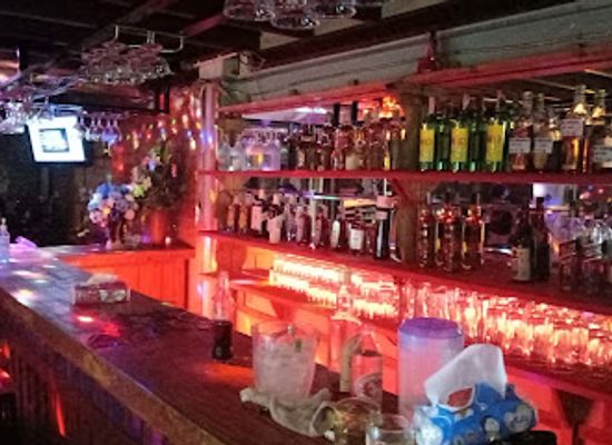 thailand/ayutthaya/bar/d-wa-bar