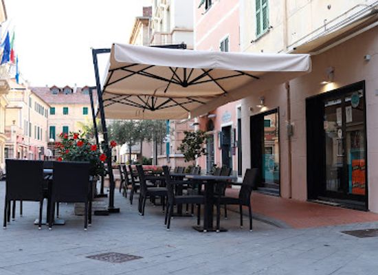 italy/liguria/bar/fuori-dal-comune-lounge-bar
