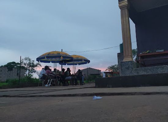 zambia/chirundu-valley/bar/twenge-pub-and-grill