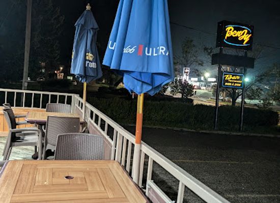 canada/saguenay-lac-saint-jean/bar/bar-benjy
