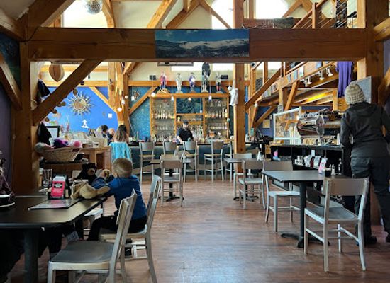 vermont/killington-resort/bar/liquid-art-restaurant