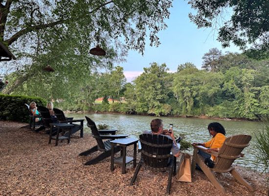 alabama/chattahoochee-river/bar/canoe