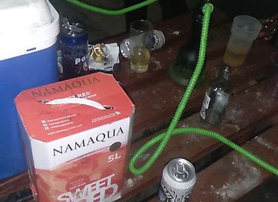 zimbabwe/mashonaland-central/bar/bulls