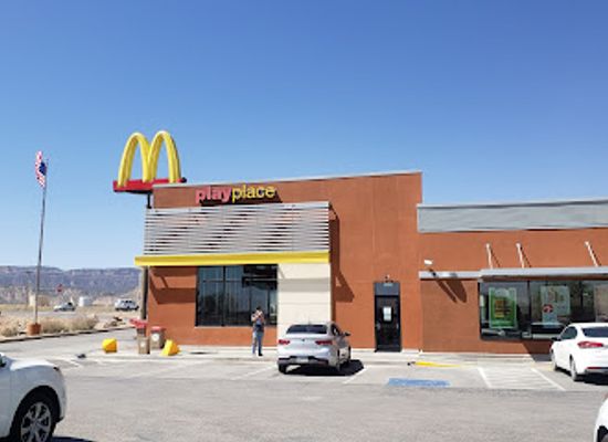 arizona/monument-valley/bar/mcdonald-s