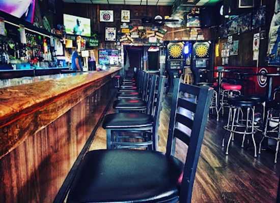 illinois/western-illinois/bar/brass-bull-tavern