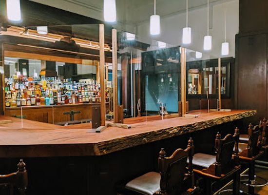 japan/hakone/bar/bar-victoria