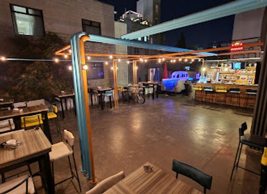 jordan/amman/jabal-amman/bar/sekrab