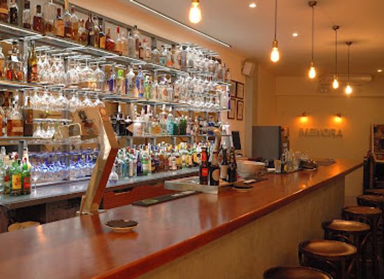spain/segovia/bar/gin-club-menora