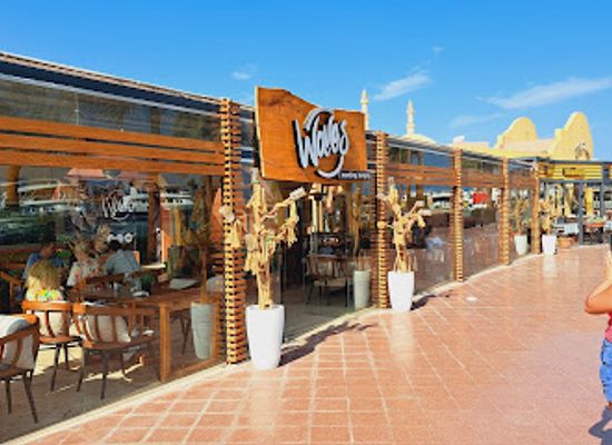 egypt/red-sea-coast/bar/waves-restaurant-lounge-bar