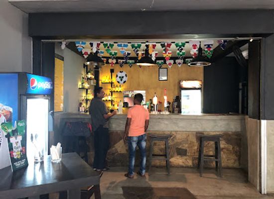 sri-lanka/kandy-district/bar/machan-peradeniya