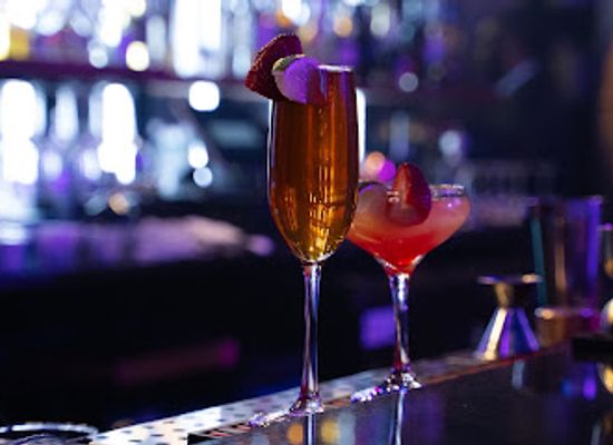 indiana/indianapolis/fountain-square/bar/paradox-lounge