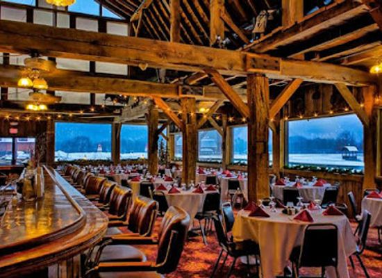 wisconsin/driftless-area/bar/the-barn-restaurant