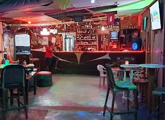 barbados/saint-george/bar/souse-and-aish-bar