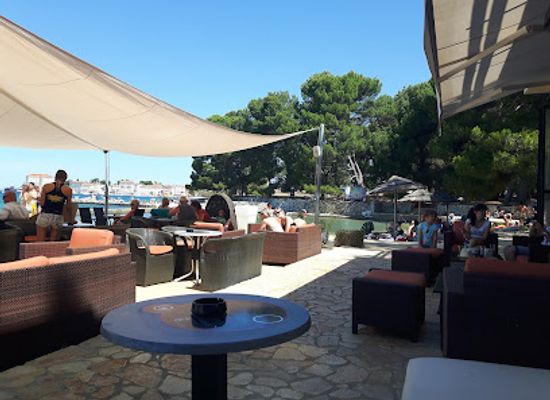 croatia/porec/bar/villa-club-porec