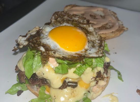 new-caledonia/ouegoa/bar/king-food