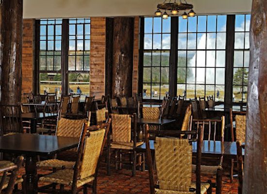 wyoming/yellowstone-national-park/bar/old-faithful-lodge-cafeteria