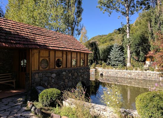 armenia/haghartsin-monastery/bar/getap