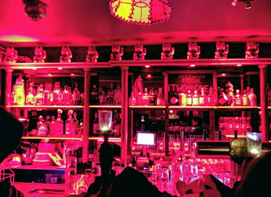 germany/munich/schwabing/bar/cafe-bangkok