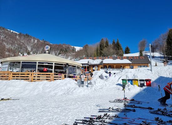 slovakia/donovaly-ski-resort/bar/husky-snack-bar