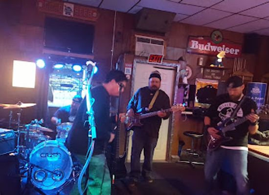 nebraska/fremont/bar/doe-s-place
