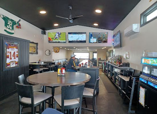 minnesota/lake-of-the-woods/bar/218-tavern