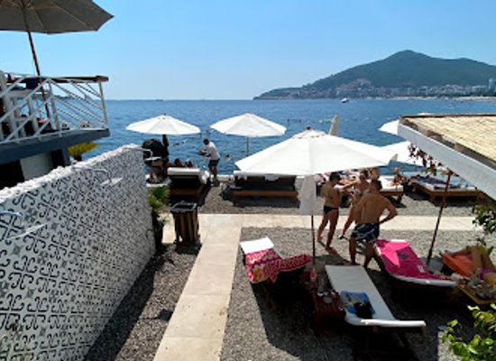 montenegro/bar-riviera/bar/blank-seaside