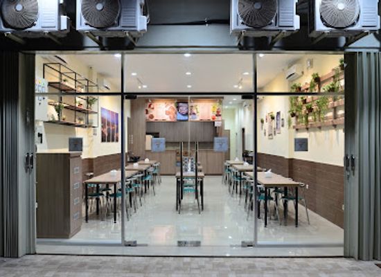 indonesia/southeast-papua/bar/kusuka-cafe-resto