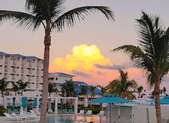 dominican-republic/punta-cana/cap-cana/bar/it-s-5-o-clock-somewhere