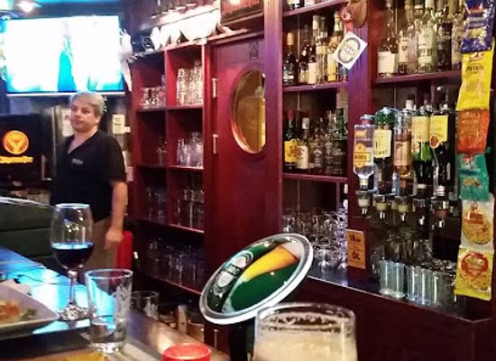 sweden/stockholm/vasastan/bar/skvallerhornan