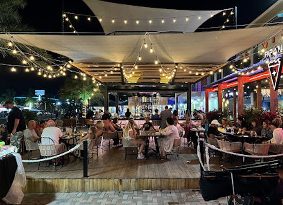 aruba/california-lighthouse/bar/kalibra-bar