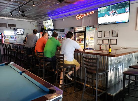 illinois/cicero/bar/suzie-s-lounge-gaming
